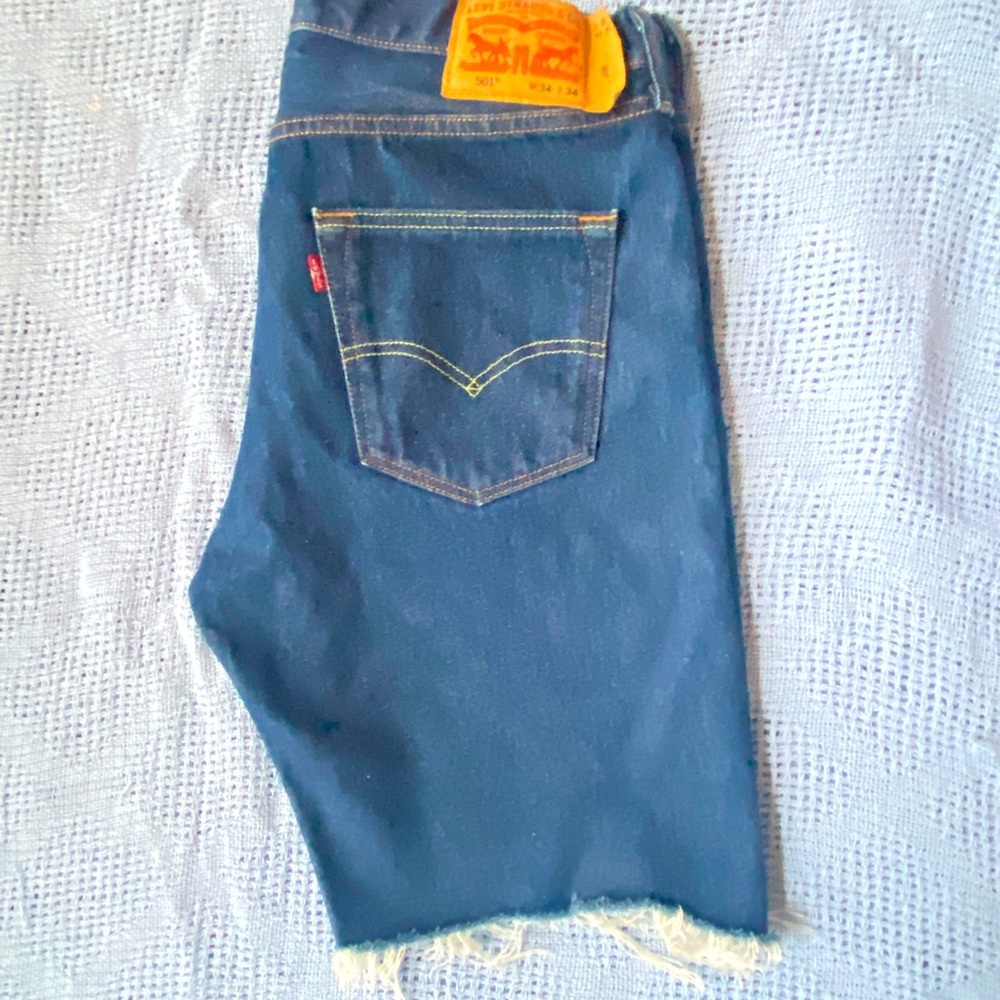Levi Strauss & CO Shorts